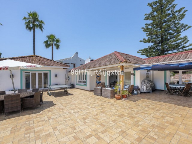 Villa, Sotogrande Costa, R5032786