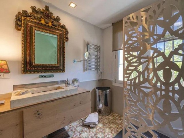 5 Sovrums Villa i Marbella