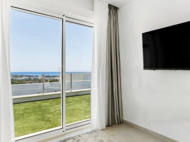 Penthouse in Altos de los Monteros