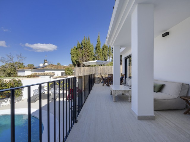 5 Bedrooms Villa in Guadalmina Alta