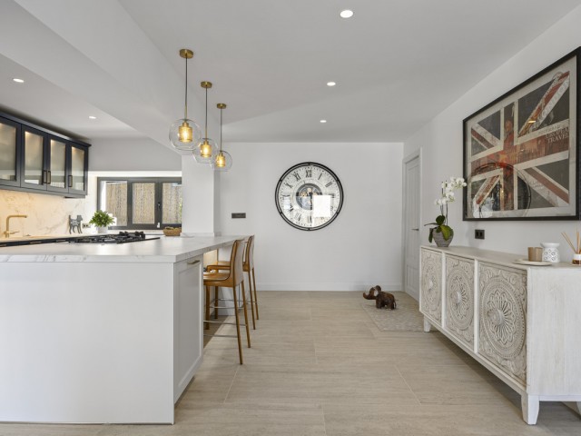 5 Bedrooms Villa in Guadalmina Alta