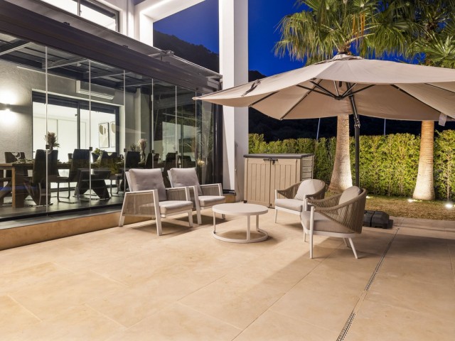 4 Bedrooms Villa in Mijas