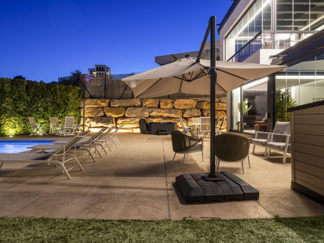 4 Bedrooms Villa in Mijas