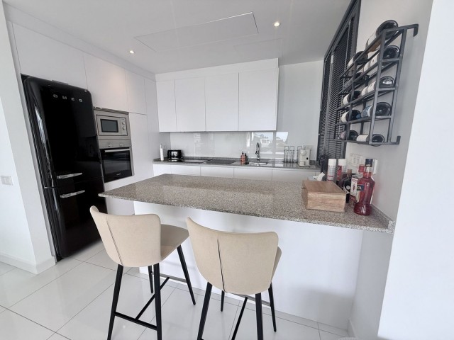 3 Bedrooms Apartment in Benahavís