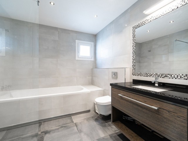 3 Bedrooms Villa in San Pedro de Alcántara