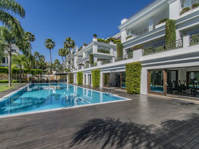 2 Bedrooms Apartment in Estepona