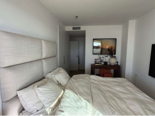 3 Sovrums Lägenhet i Estepona