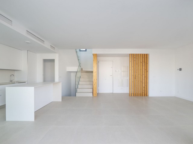 4 Bedrooms Villa in Atalaya