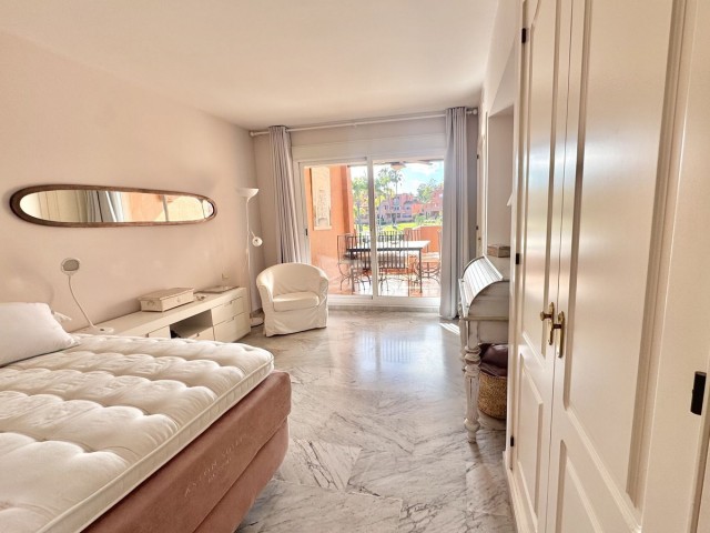 4 Schlafzimmer Apartment in Guadalmina Baja