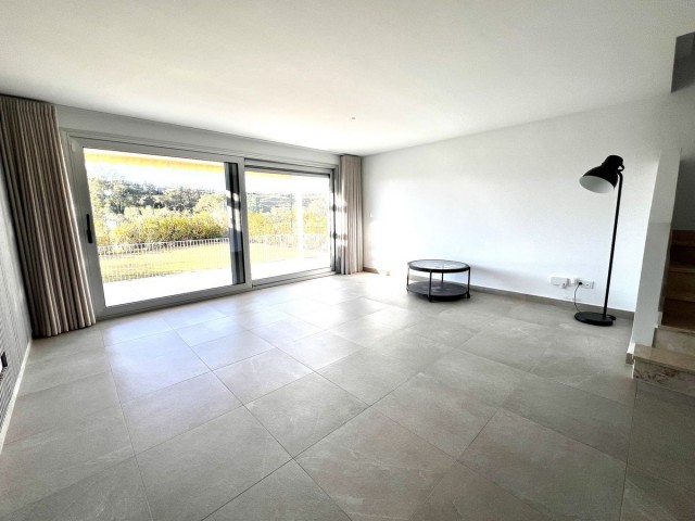 3 Makuuhuoneen Rivitalo Estepona