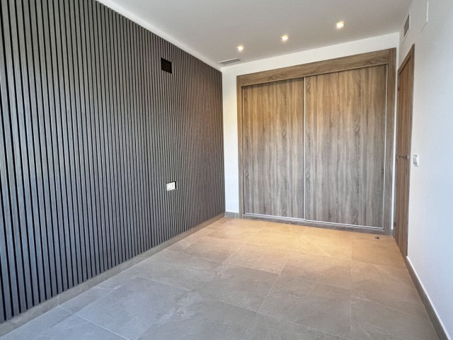 3 Makuuhuoneen Rivitalo Estepona