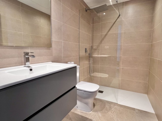 3 Makuuhuoneen Rivitalo Estepona