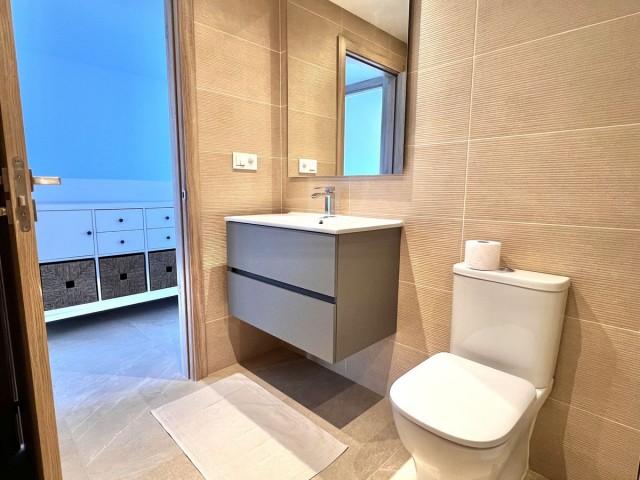 3 Makuuhuoneen Rivitalo Estepona