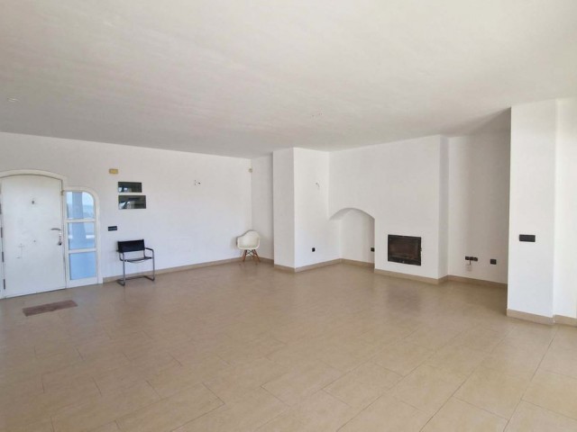 2 Bedrooms Apartment in Benalmadena Costa