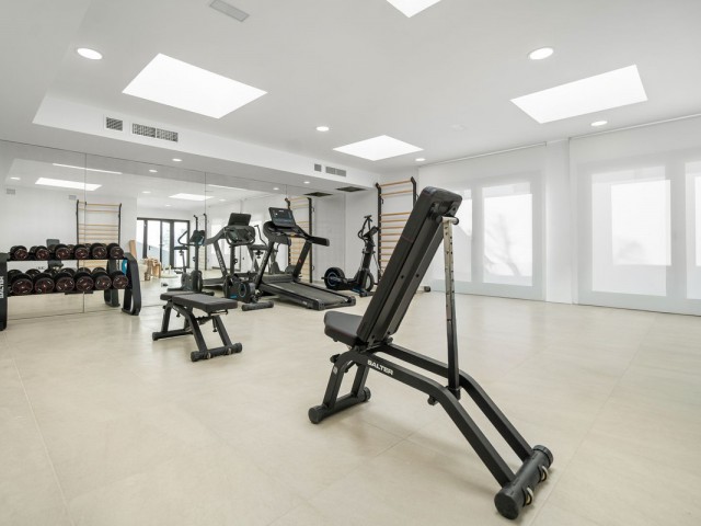 Kattohuoneisto Estepona