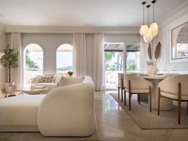 3 Bedrooms Apartment in Nueva Andalucía