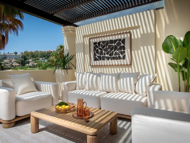 3 Bedrooms Apartment in Nueva Andalucía