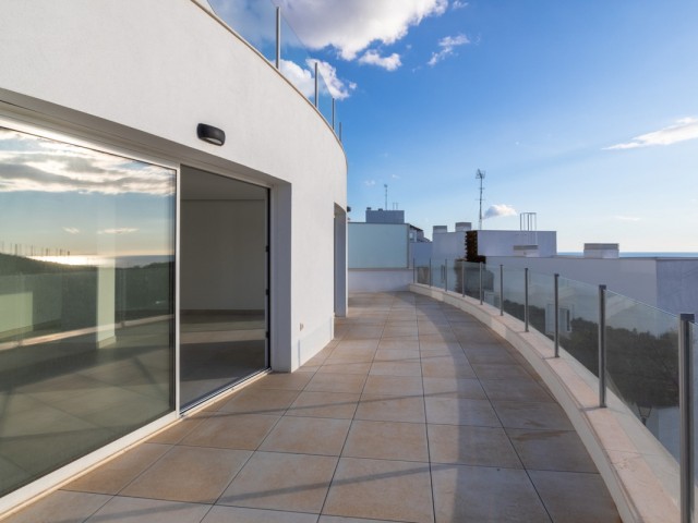 Penthouse in Altos de los Monteros