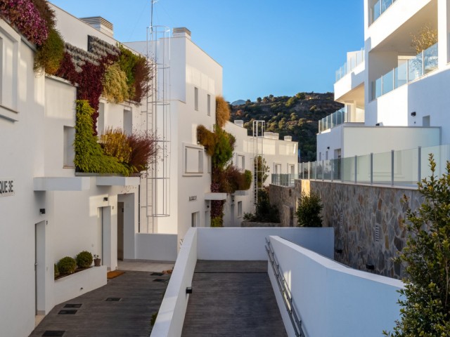 Penthouse in Altos de los Monteros