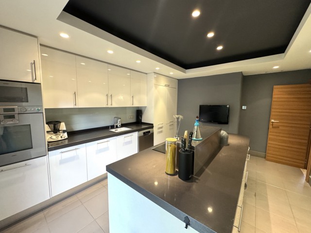 3 Makuuhuoneen Huoneisto Monte Halcones