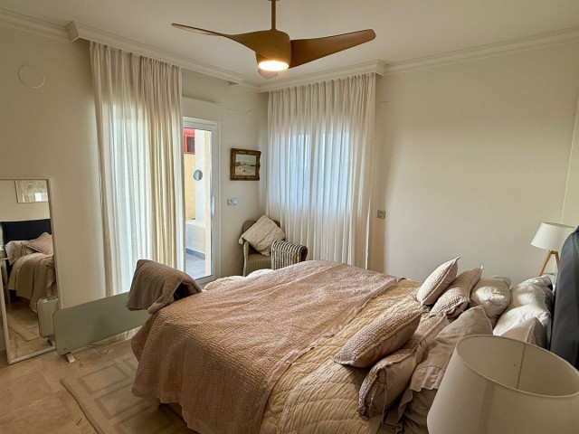 3 Makuuhuoneen Huoneisto San Roque Club