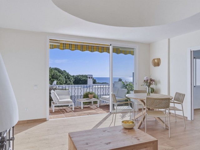 Villa, Cabopino, R5294809