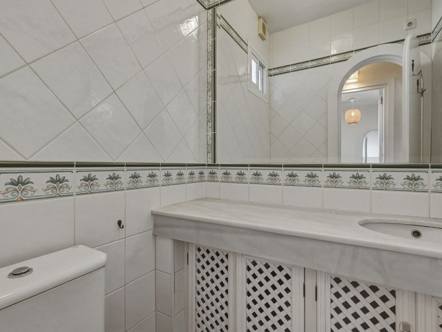 4 Schlafzimmer Villa in Cabopino