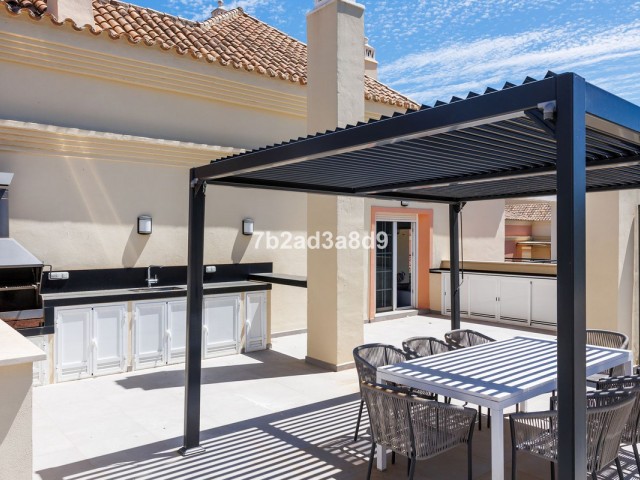 Penthouse in Nueva Andalucía