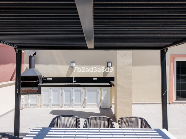 Penthouse in Nueva Andalucía