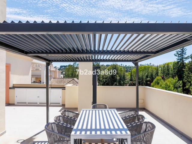 Penthouse in Nueva Andalucía
