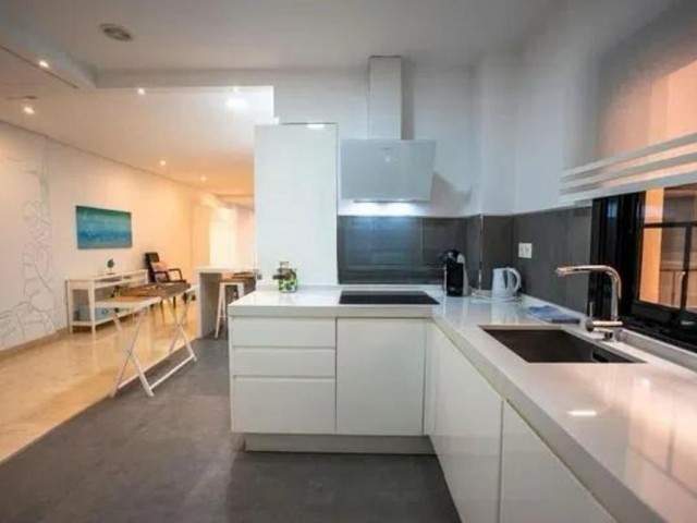 2 Bedrooms Apartment in Marbella