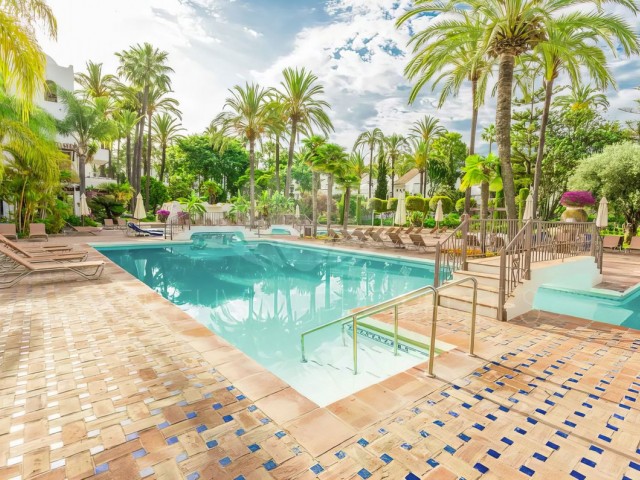 2 Bedrooms Apartment in Puerto Banús