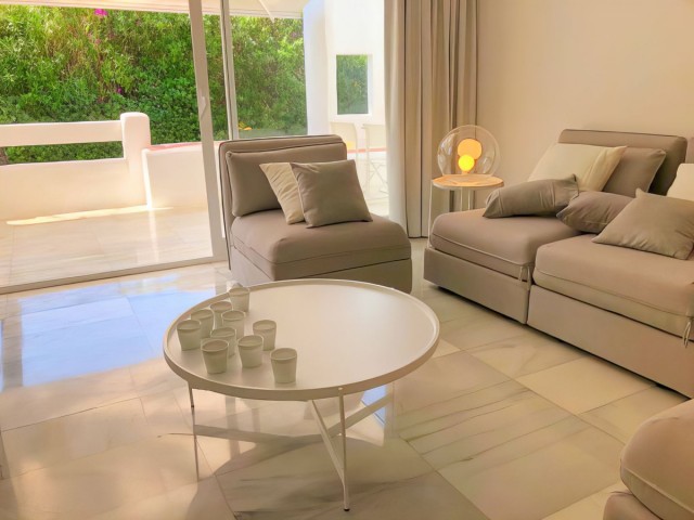 2 Bedrooms Apartment in Puerto Banús
