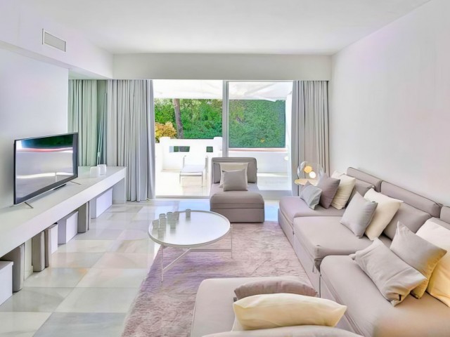 Lägenhet Puerto Banús - R5296231