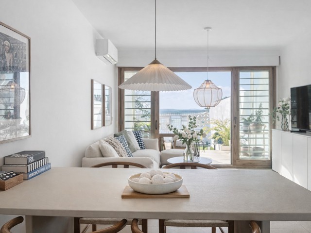 3 Bedrooms Townhouse in Estepona