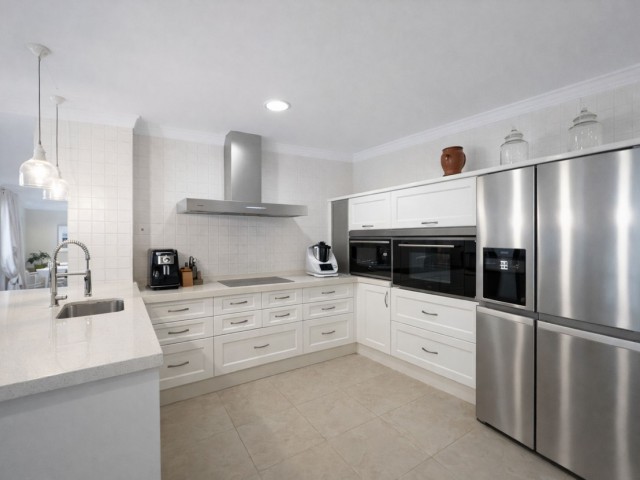 5 Schlafzimmer Reihenhaus in San Pedro de Alcántara