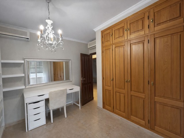 5 Schlafzimmer Reihenhaus in San Pedro de Alcántara