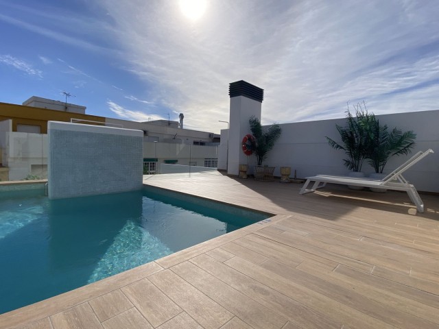 2 Bedrooms Apartment in Estepona