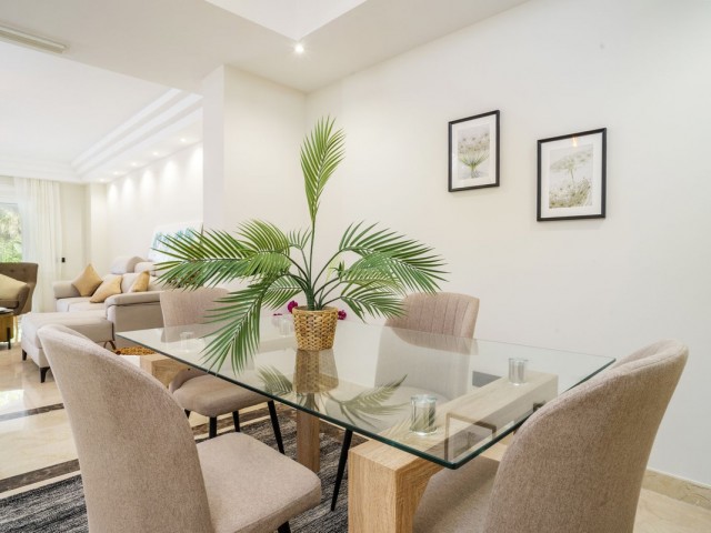 3 Bedrooms Apartment in Marbella