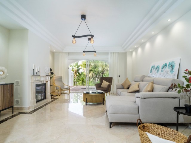 3 Bedrooms Apartment in Marbella