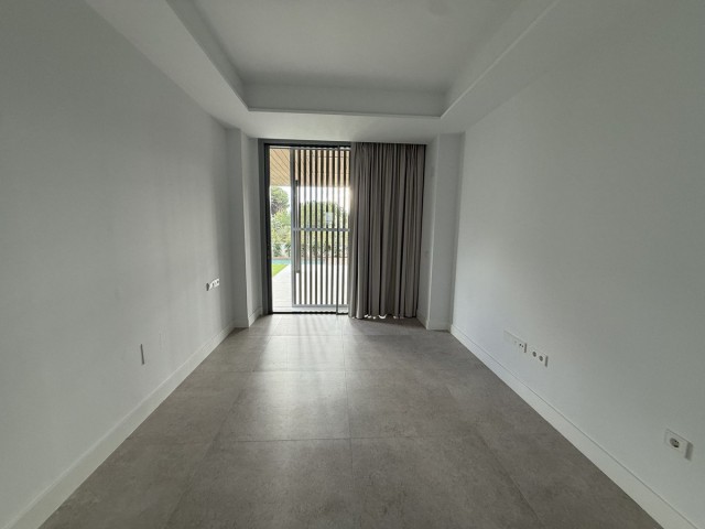 4 Bedrooms Apartment in Marbella