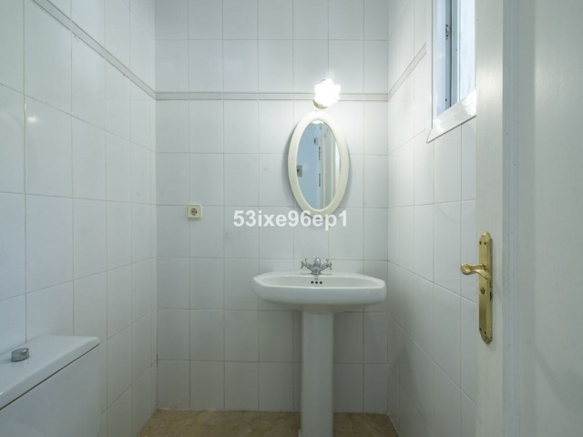 5 Sovrums Villa i New Golden Mile