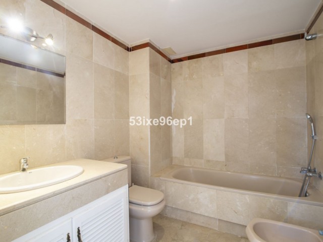 5 Sovrums Villa i New Golden Mile