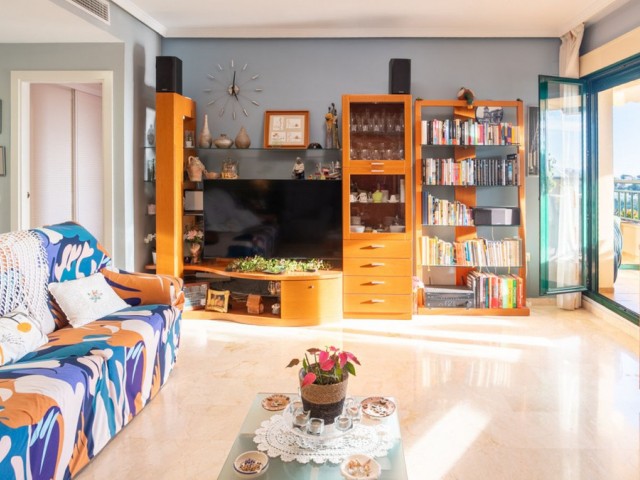 2 Bedrooms Apartment in Benalmadena