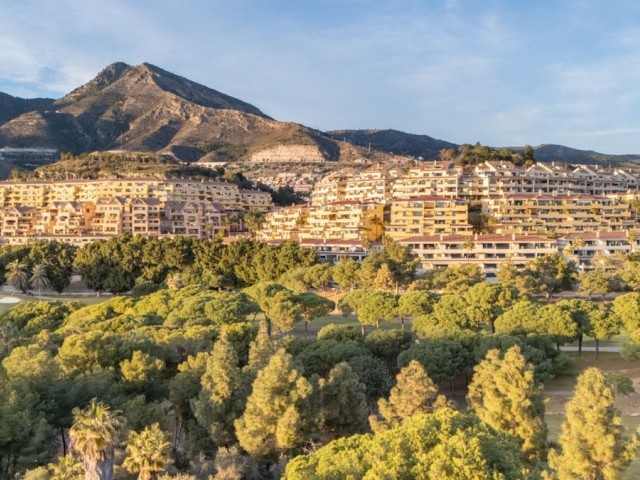 2 Bedrooms Apartment in Benalmadena