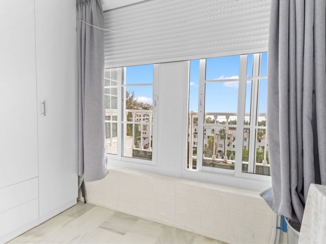 2 Bedrooms Apartment in Puerto Banús