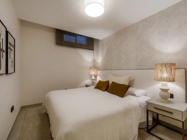 Villa con 5 Dormitorios  en Puerto Banús