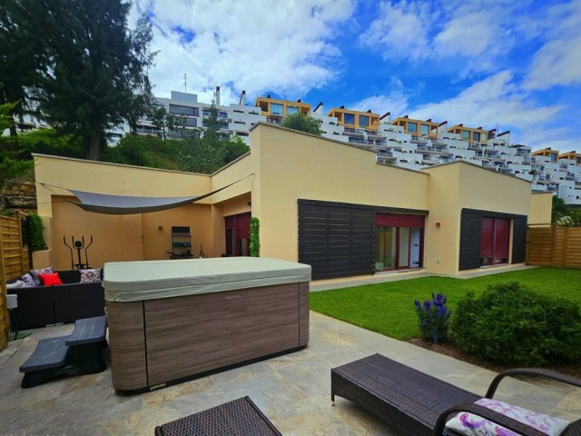 3 Bedrooms Villa in Benahavís