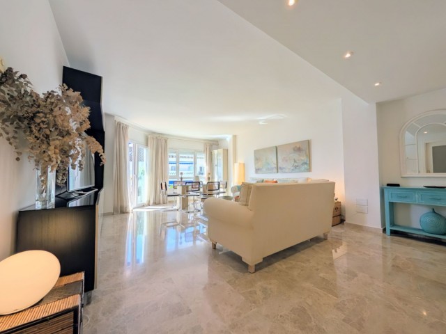 4 Schlafzimmer Apartment in San Pedro de Alcántara