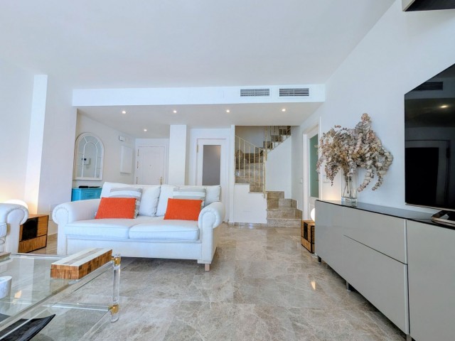 4 Schlafzimmer Apartment in San Pedro de Alcántara